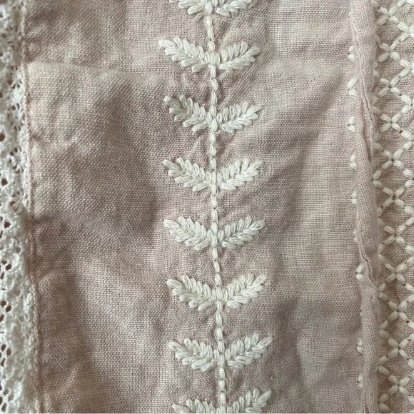 Mango Embroidered Linen Cotton Blouse Balloon  Sleeve washed pink sz med/6 - Picture 9 of 13